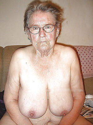 horny mature grannies