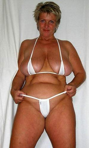 xxx pictures of battalion in bikinies