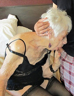 porn pics of older women burly blowjob