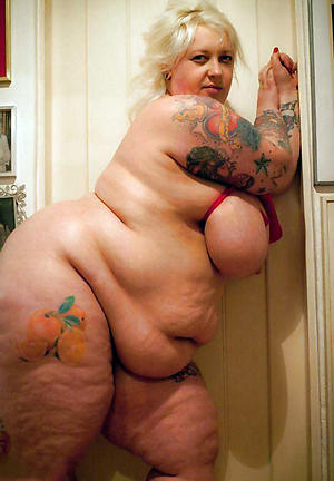 busty women with tattos