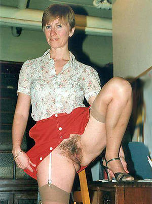 adult mom upskirt porn images