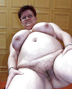 bare free chubby granny