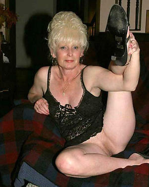 grannies in assuming heels private pics