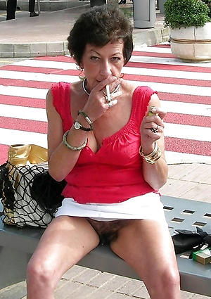 older women upskirt be in love with porn