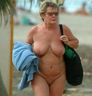 nude bbw grannies flick