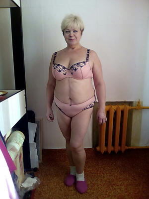 older blonde milf freash pussy