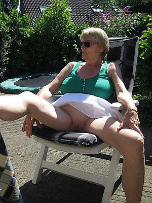 overt pics be advisable for sexy older women