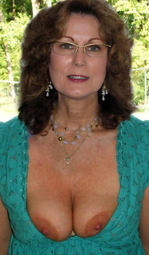 free pics be worthwhile for hot older moms