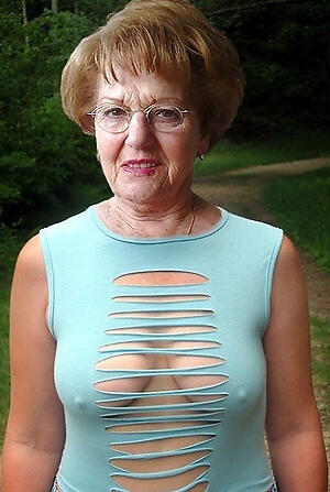 horn granny ladies porn pics