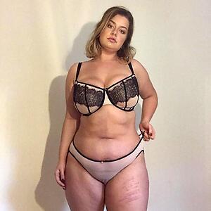 porn pics of sexy naked milf