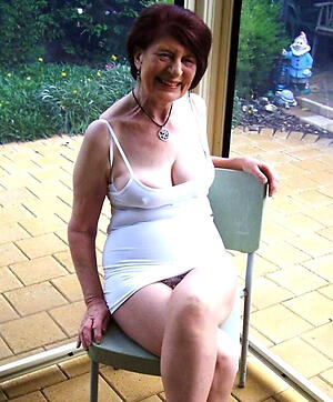 old women naked photos