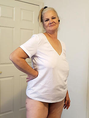 free beautiful old grannies porn pics