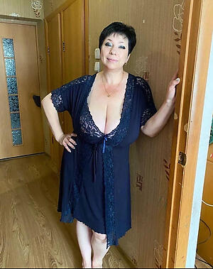 patriarch moms overt porn pics