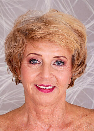 photoshooting with Swiss barren 60 pedigree elderly woman