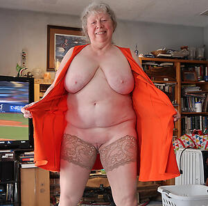 naked older bbw nude models