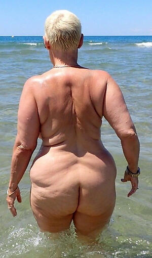 astonishing granny take big butt porn