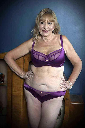 amateur curvy older column porn