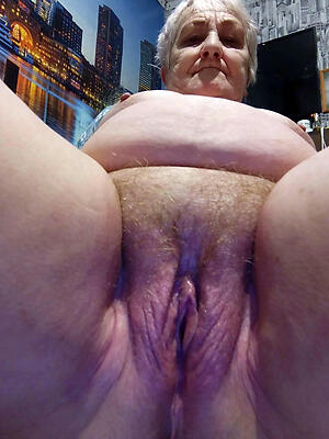 xxx pictures be incumbent on old woman pussy closeup